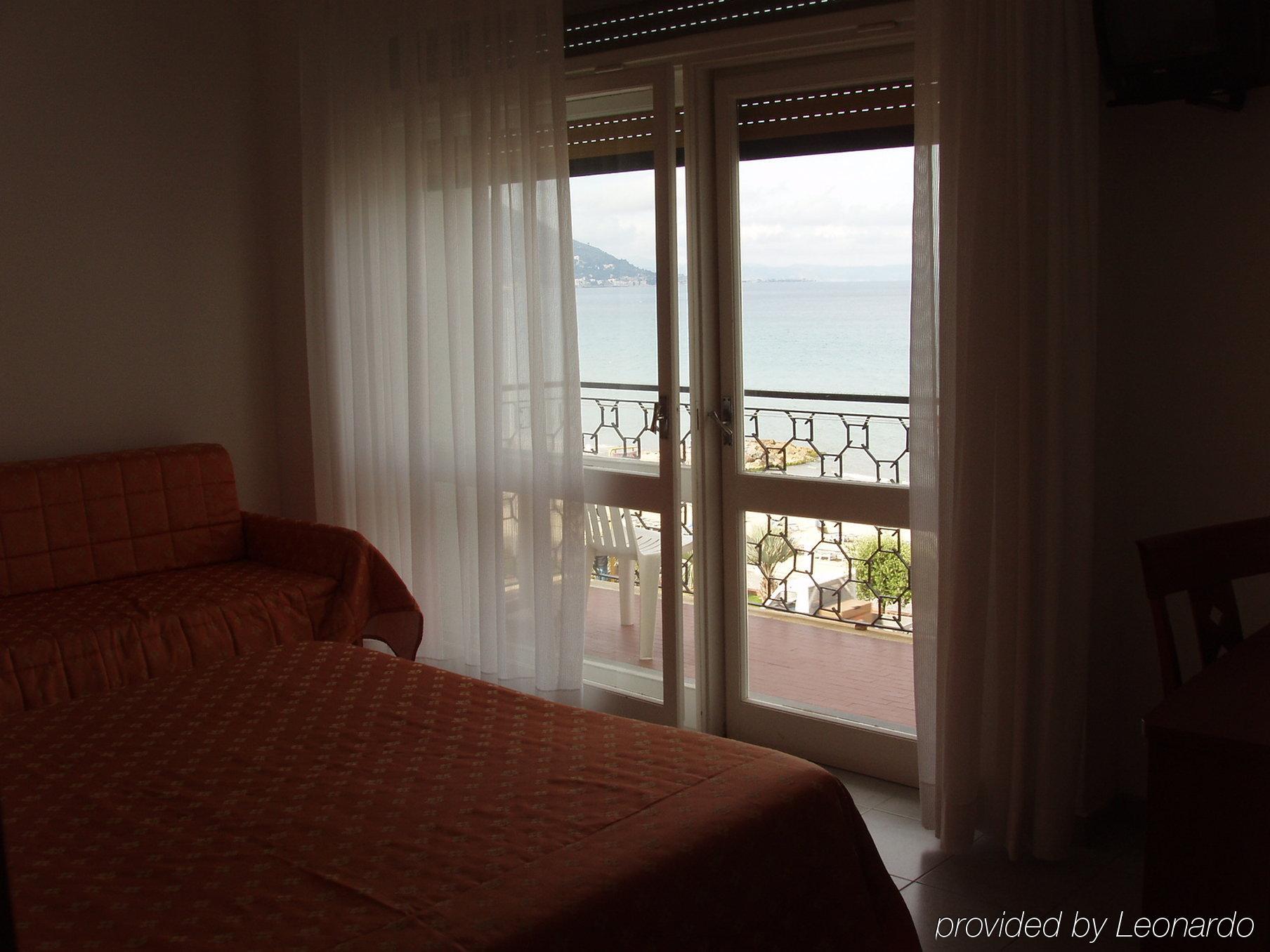 Hotel Aquilia Laigueglia Pokój zdjęcie